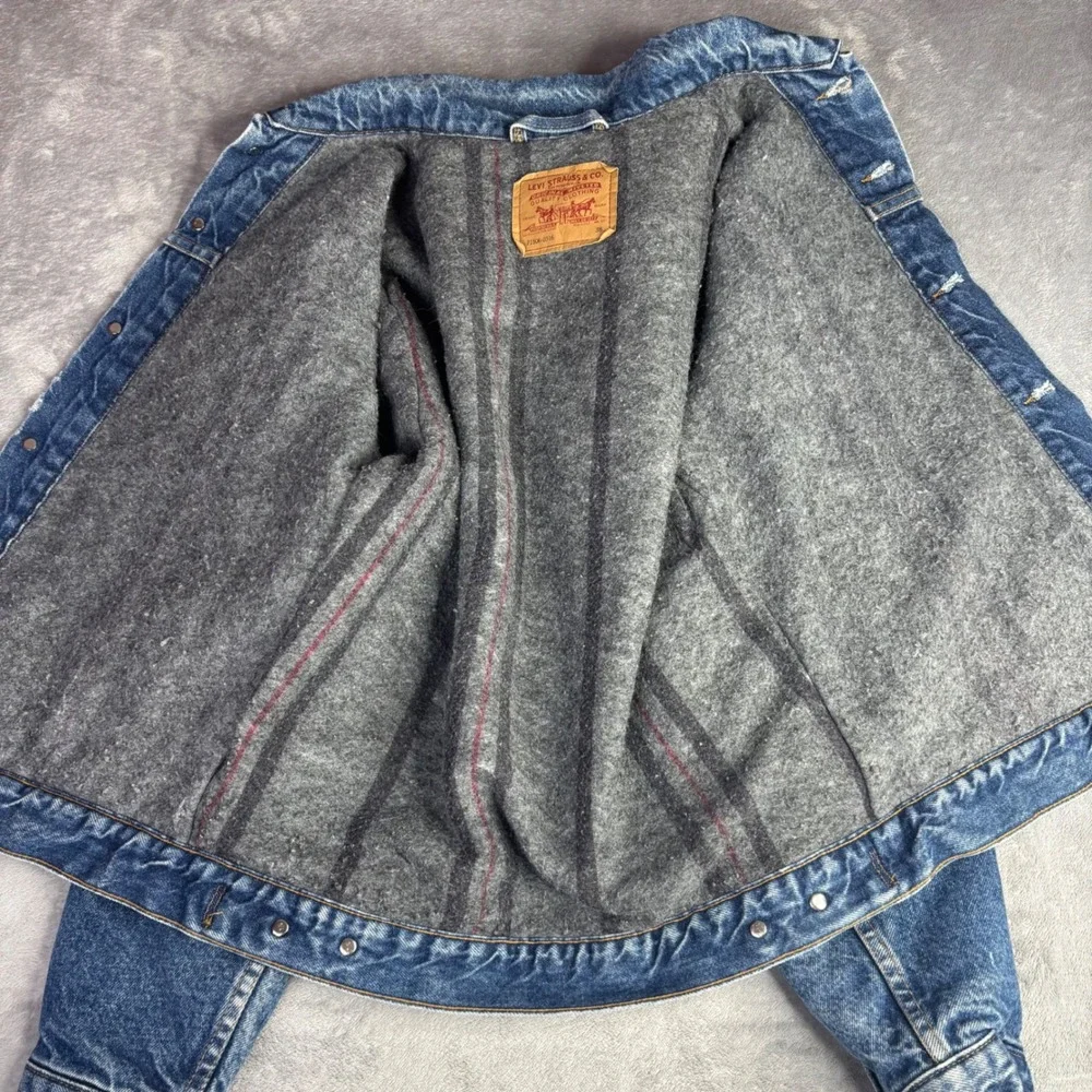 Levi's Trucker Jacket Men Med 38 Blue Vintage Blanket flannel Lined Made in USA
